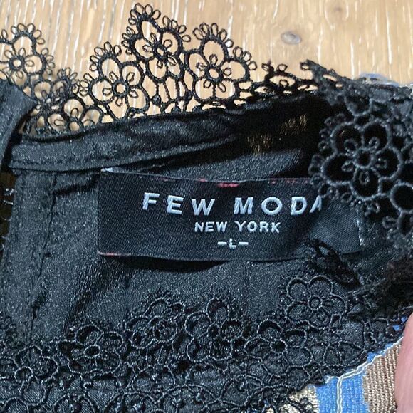 Few Moda Steel gray lace dress with black lace accents-Fits a small - Picture 6 of 12